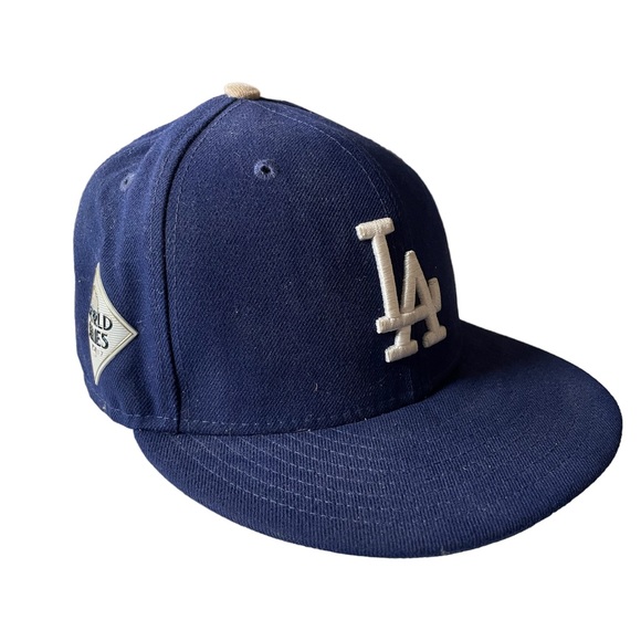 Los Angeles Dodgers 2017 World Series Hat - Picture 1 of 7